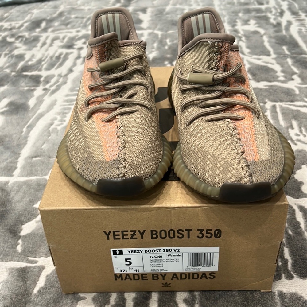 Yeezy sand taupe mens 5/womens 7